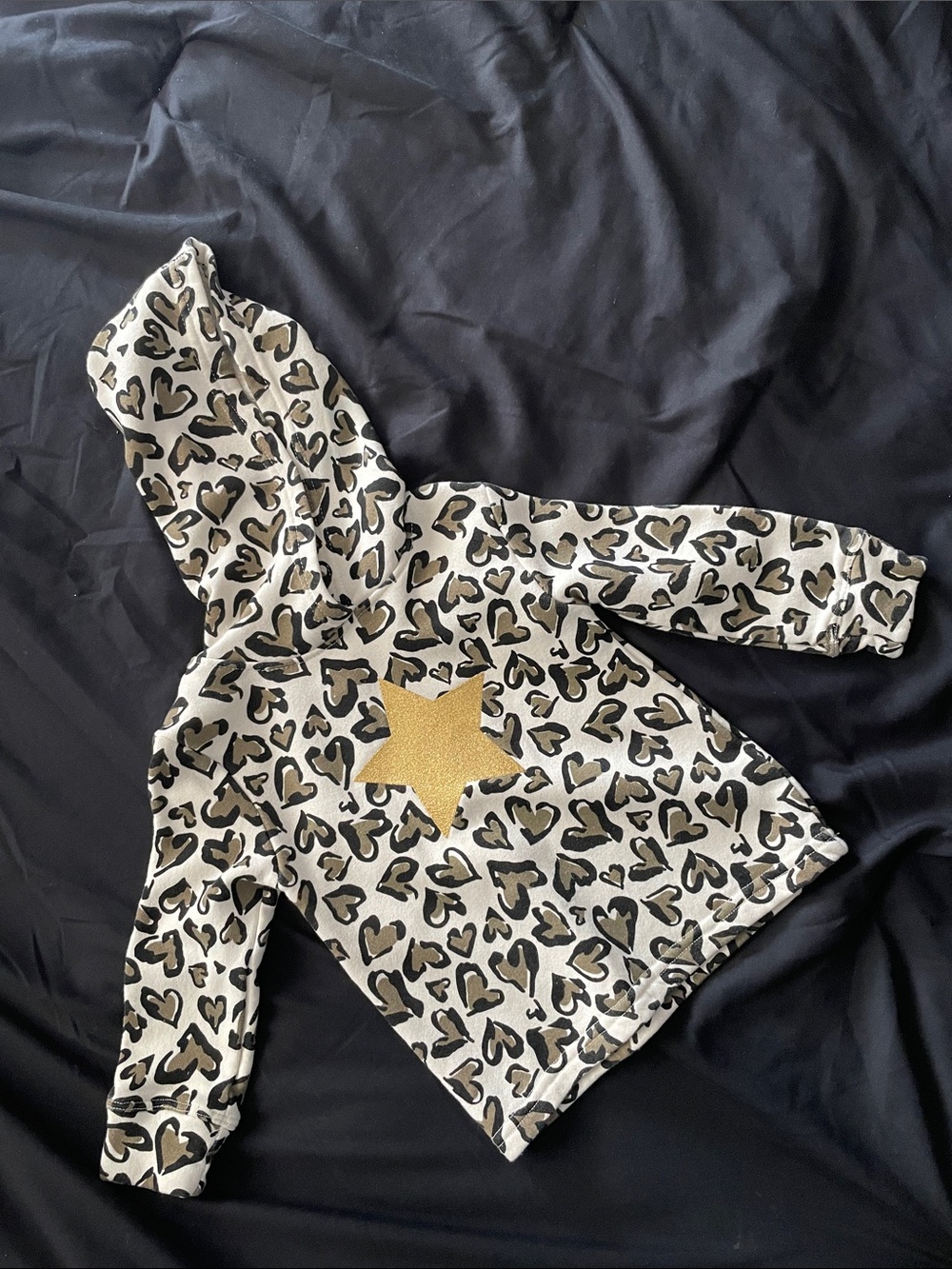 bcg Girls' Cream and Black Leopard Heart Hoodie with Gold Star